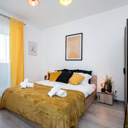 Carol New Building With Balcony Apartment Bucharest Exterior photo